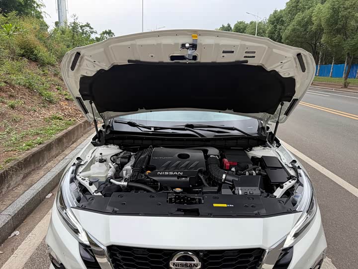 Фото 20 - Nissan Teana