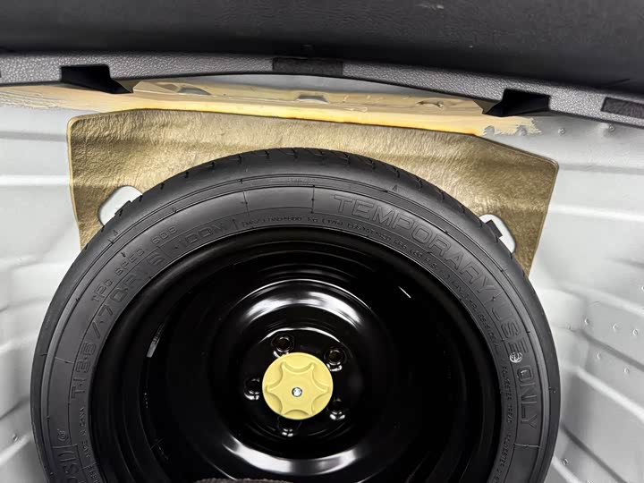 Фото 21 - Nissan Teana