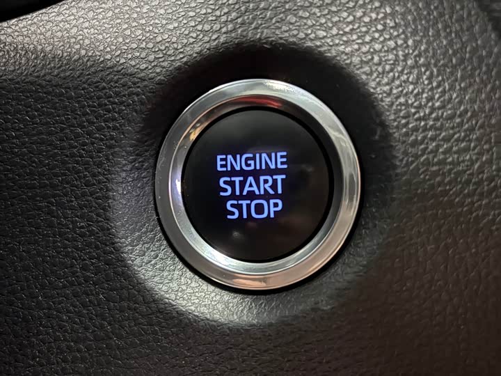 Фото 13 - Toyota Levin