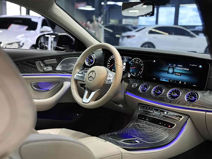 Фото 4 - Mercedes-Benz CLS-Class