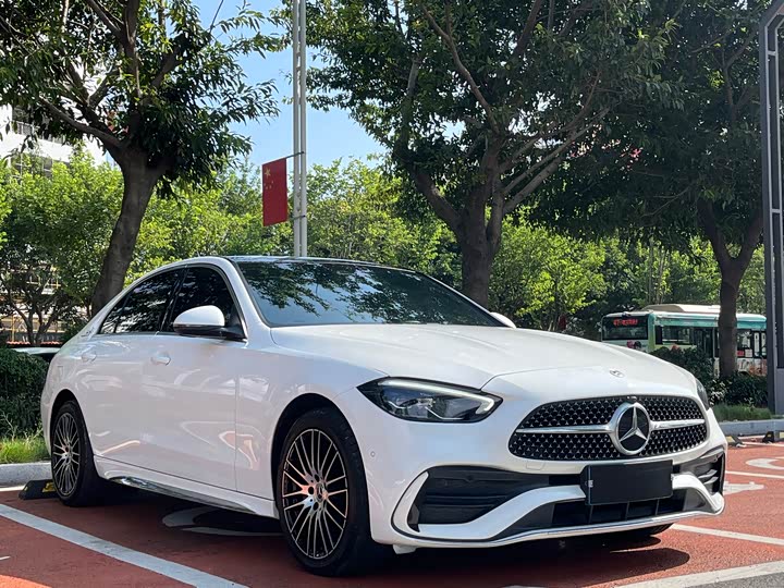 Фото 3 - Mercedes-Benz C-Class