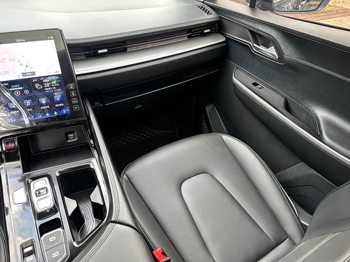 Фото 21 - Hyundai Custo