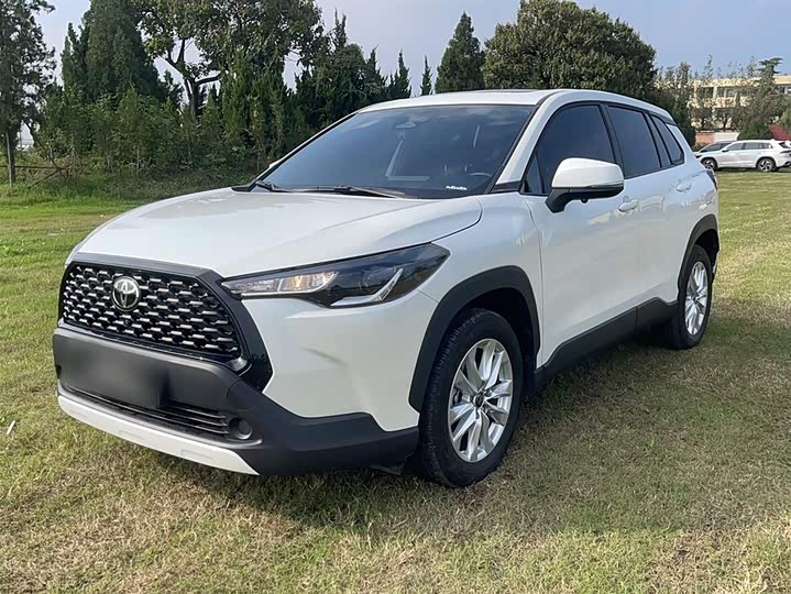 Фото 2 - Toyota Corolla Cross