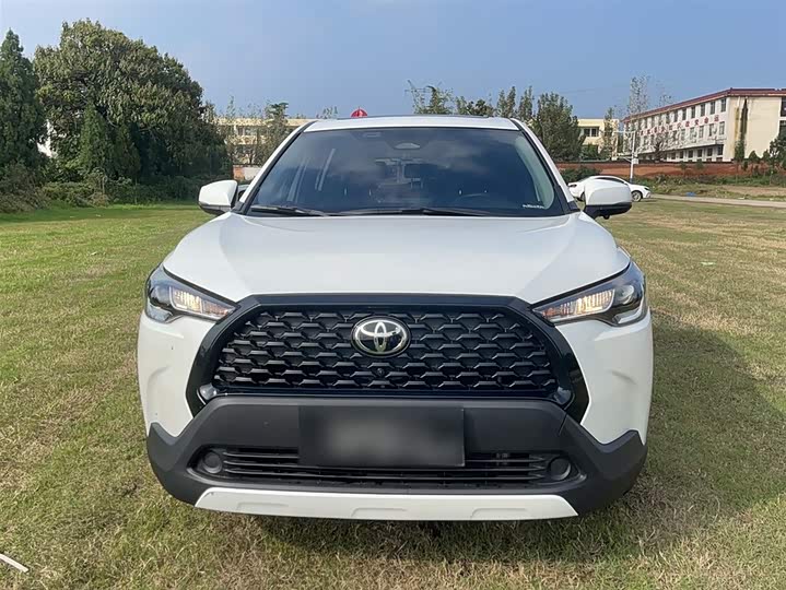 Фото 3 - Toyota Corolla Cross