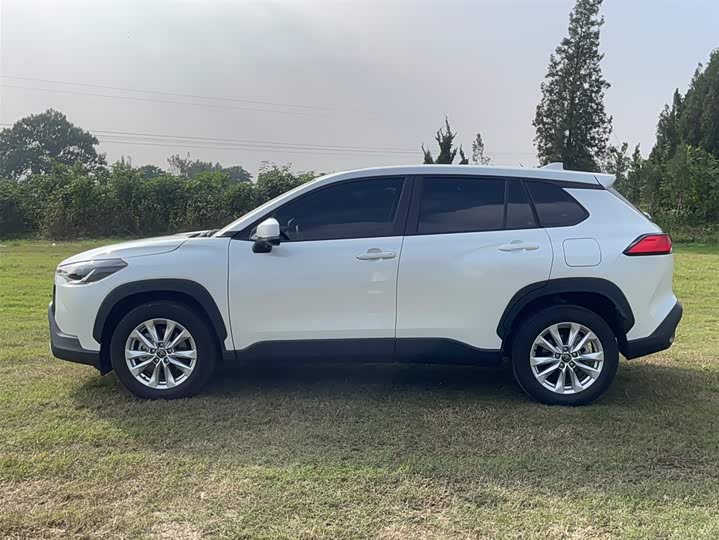 Фото 7 - Toyota Corolla Cross