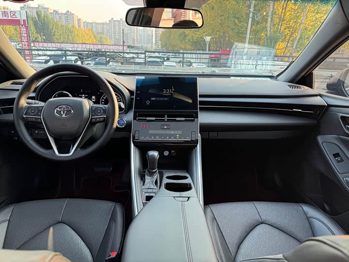 Фото 16 - Toyota Avalon