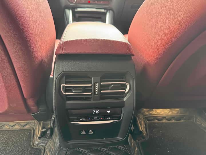 Фото 7 - BMW 3 Series