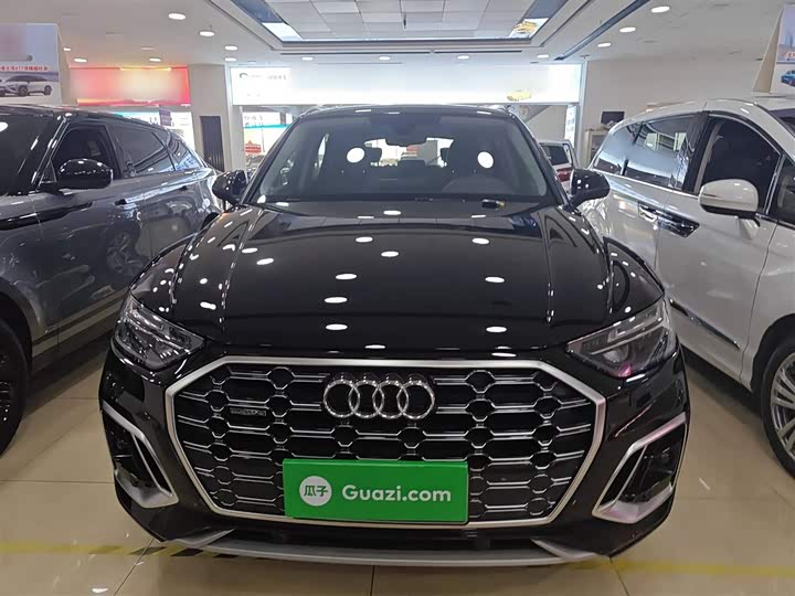 Фото 5 - Audi Q5L