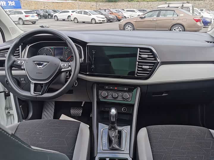 Фото 9 - Jetta VS7