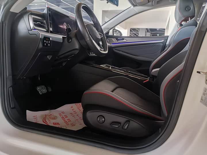 Фото 7 - Volkswagen Lamando L