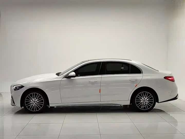 Фото 3 - Mercedes-Benz C-Class