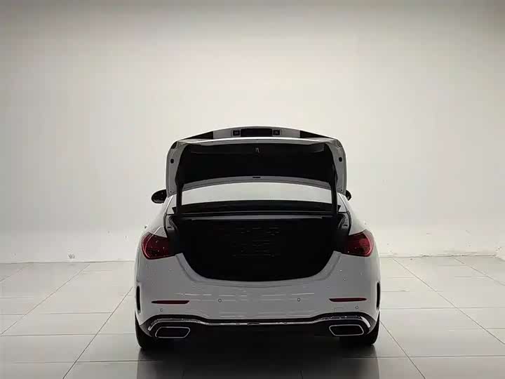 Фото 5 - Mercedes-Benz C-Class