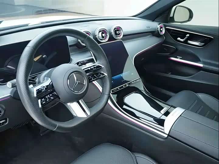 Фото 8 - Mercedes-Benz C-Class
