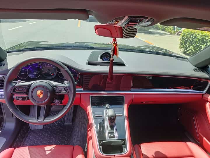 Фото 4 - Porsche Panamera