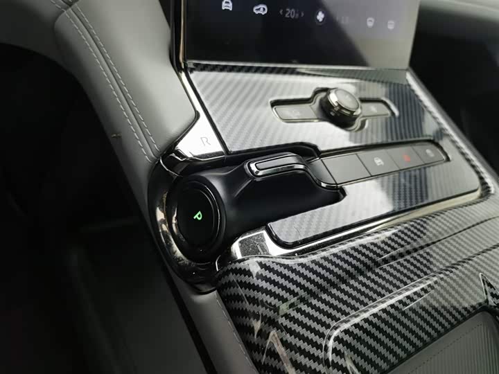 Фото 13 - Nio ES6