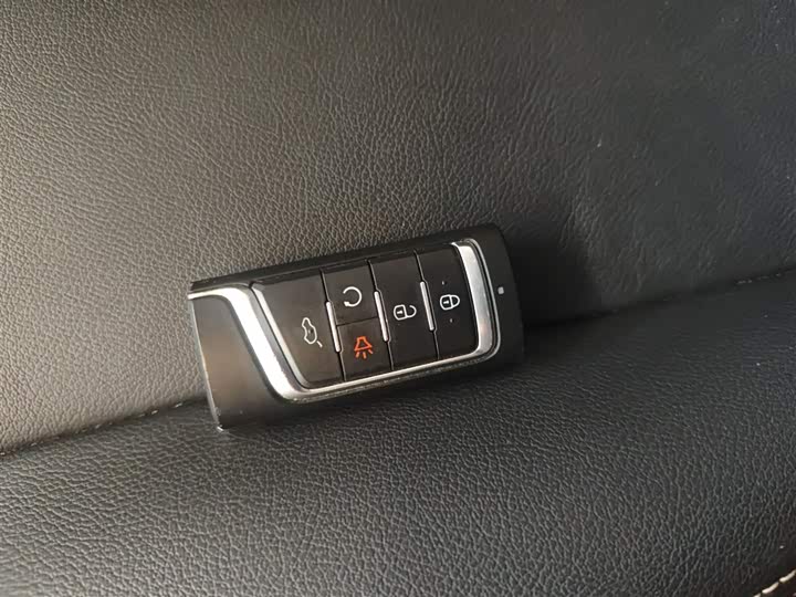 Фото 9 - GAC Trumpchi M6