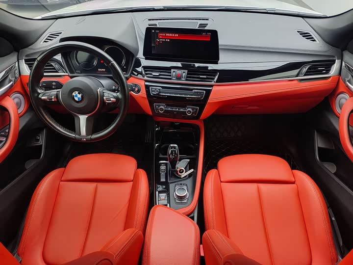 Фото 6 - BMW X2