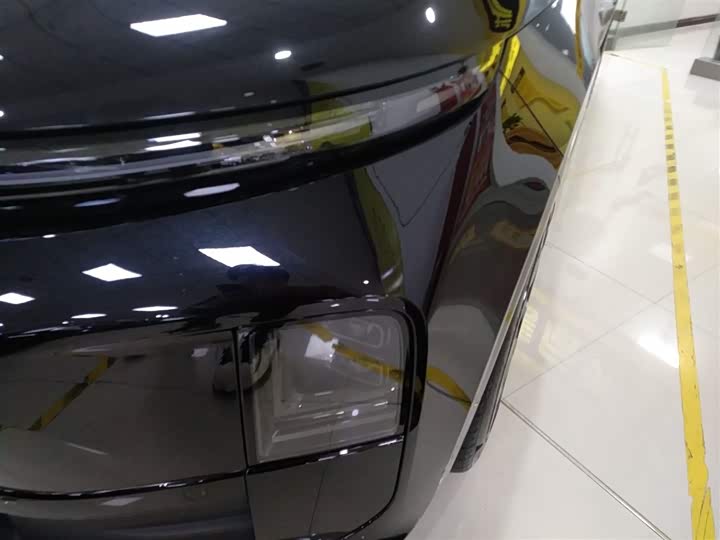 Фото 15 - LiXiang L6