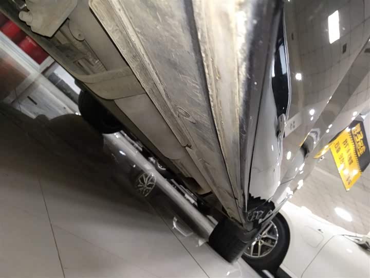 Фото 16 - LiXiang L6