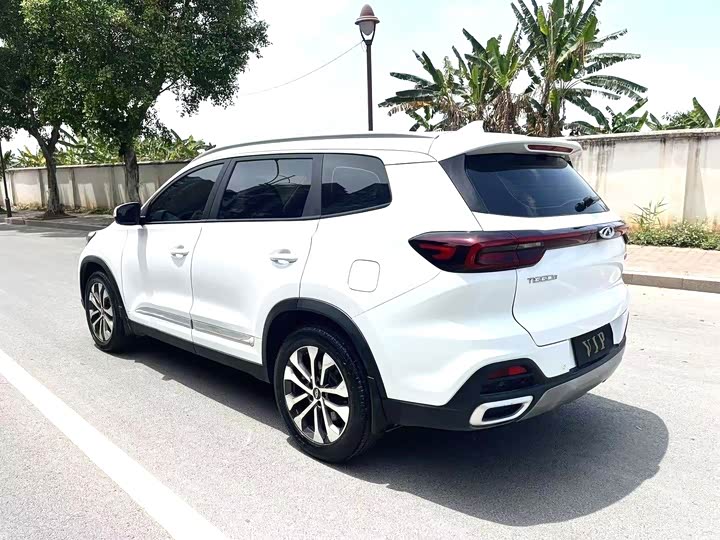 Фото 7 - Chery Tiggo 8