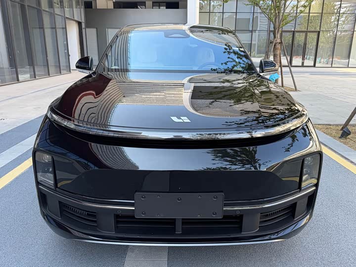 Фото 2 - LiXiang L8