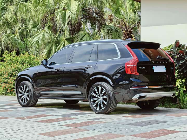 Фото 5 - Volvo XC90