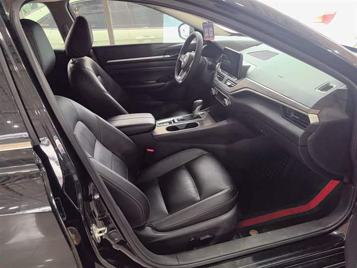 Фото 3 - Nissan Teana