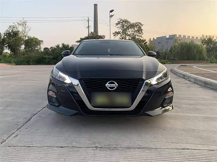 Фото 7 - Nissan Teana