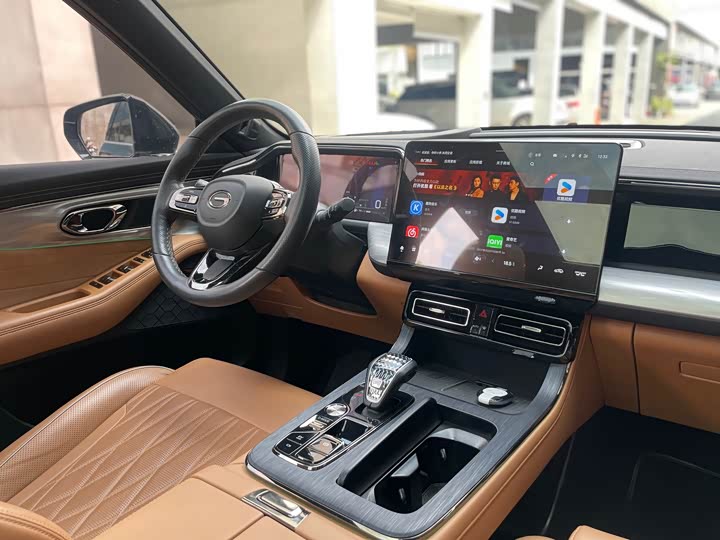 Фото 11 - GAC Trumpchi GS8