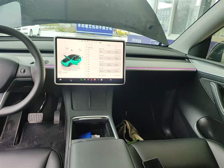 Фото 16 - Tesla Model Y