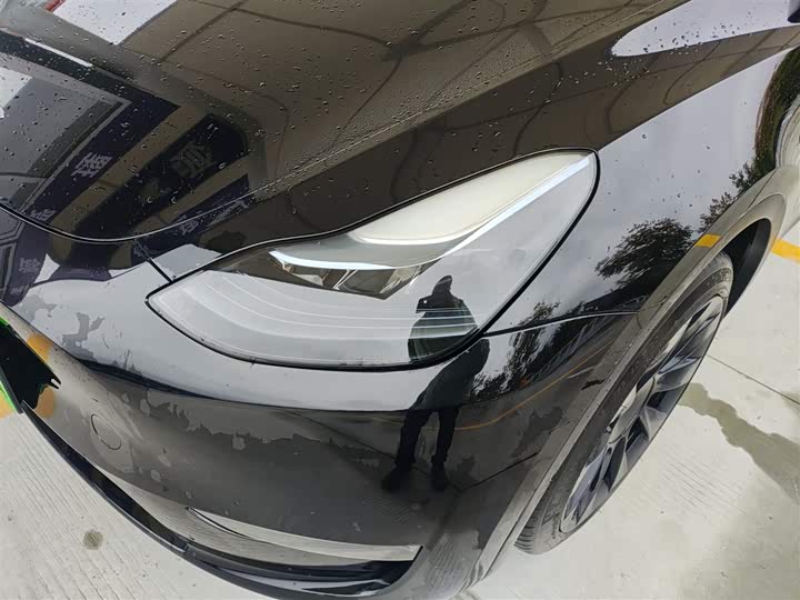 Фото 7 - Tesla Model Y