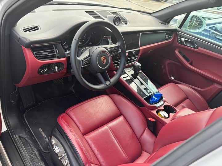 Фото 5 - Porsche Macan