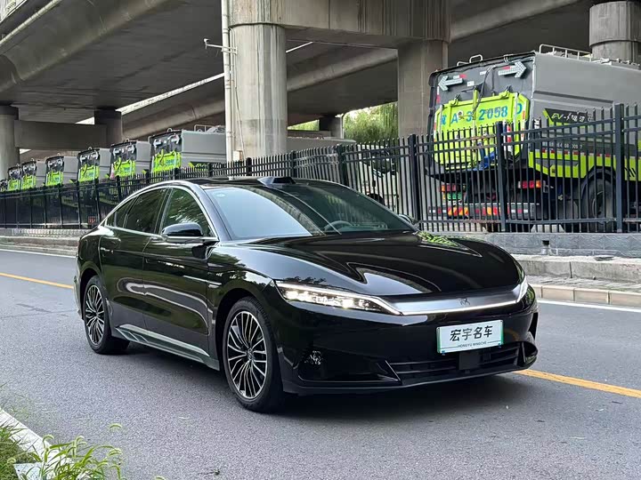 Фото 3 - BYD Han