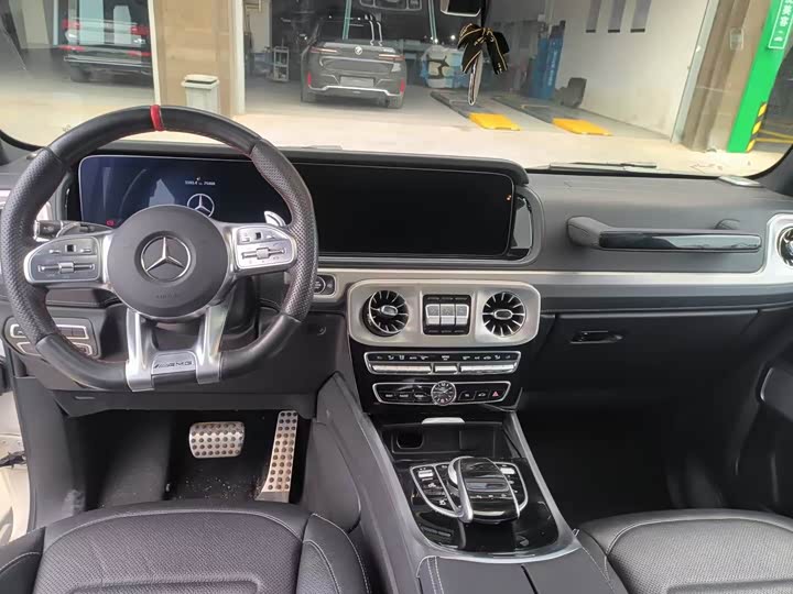 Фото 4 - Mercedes-Benz G-Class
