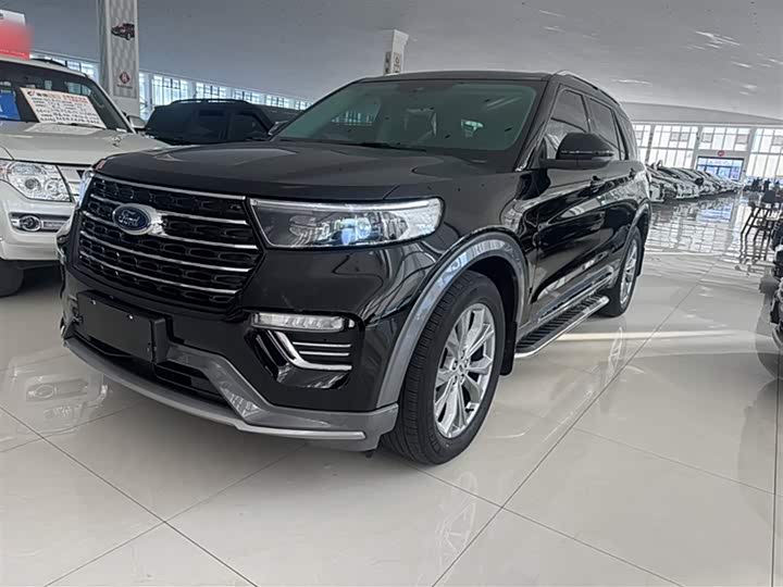 Фото 3 - Ford Explorer