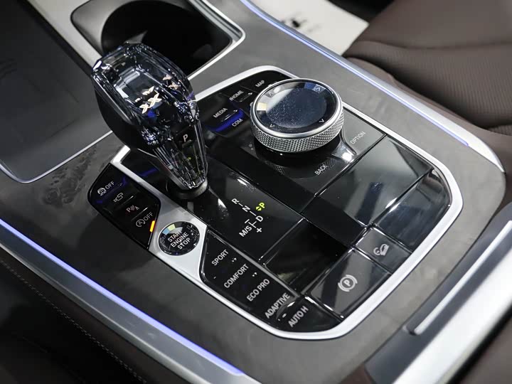 Фото 13 - BMW X5