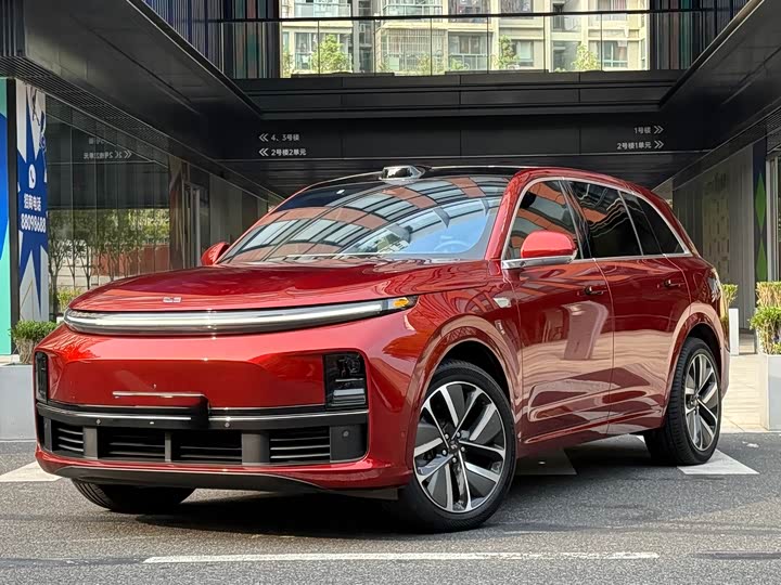 Фото 1 - LiXiang L7