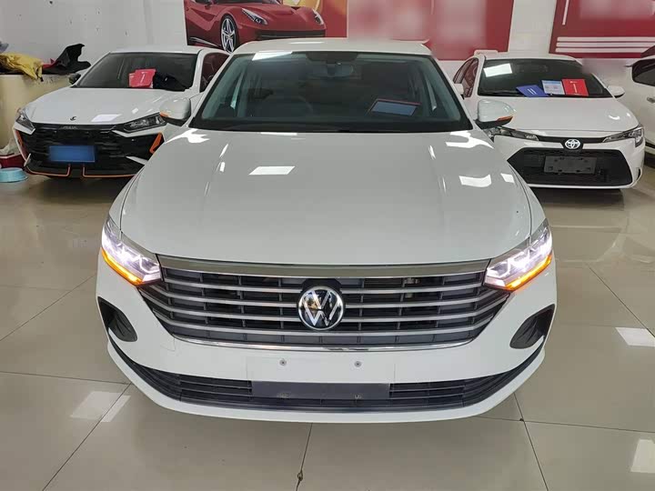 Фото 3 - Volkswagen Lavida