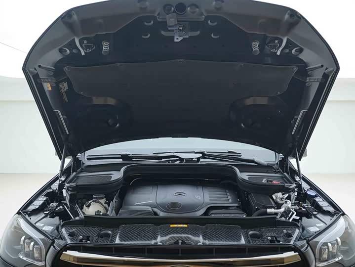 Фото 12 - Mercedes-Benz GLS-Class