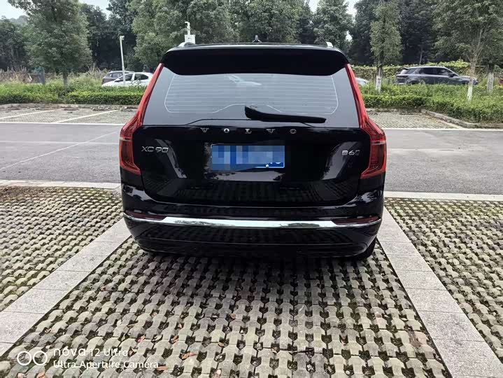 Фото 6 - Volvo XC90