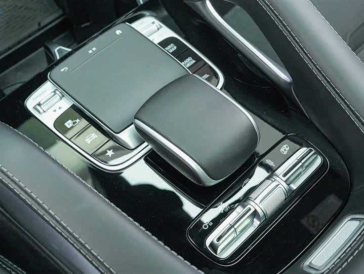 Фото 10 - Mercedes-Benz GLE-Class AMG