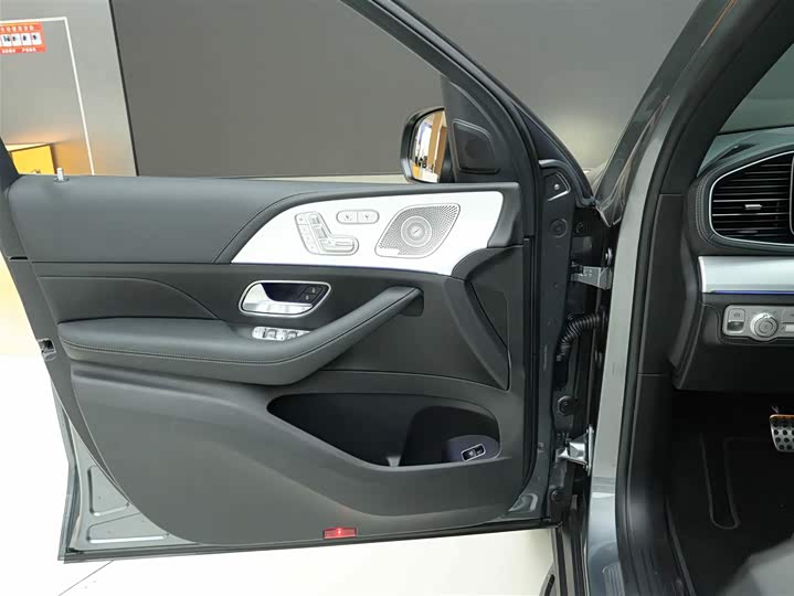 Фото 14 - Mercedes-Benz GLE-Class AMG