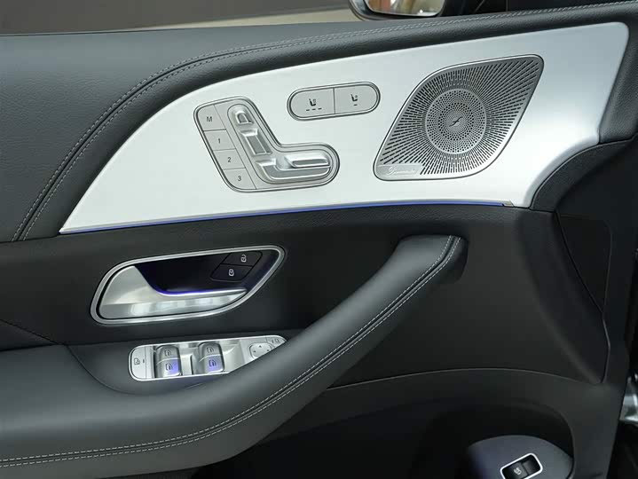 Фото 15 - Mercedes-Benz GLE-Class AMG