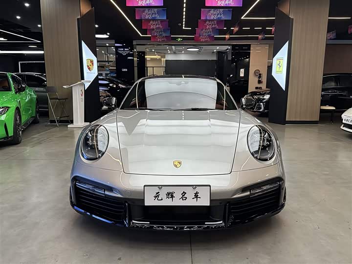 Фото 2 - Porsche 911