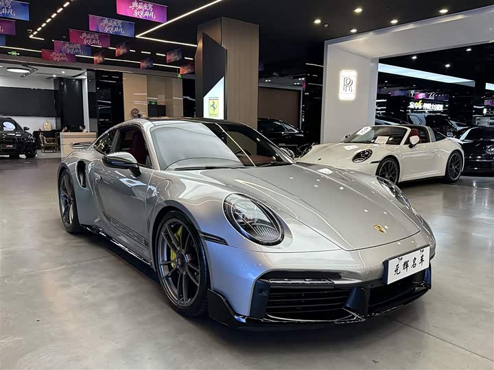 Фото 3 - Porsche 911