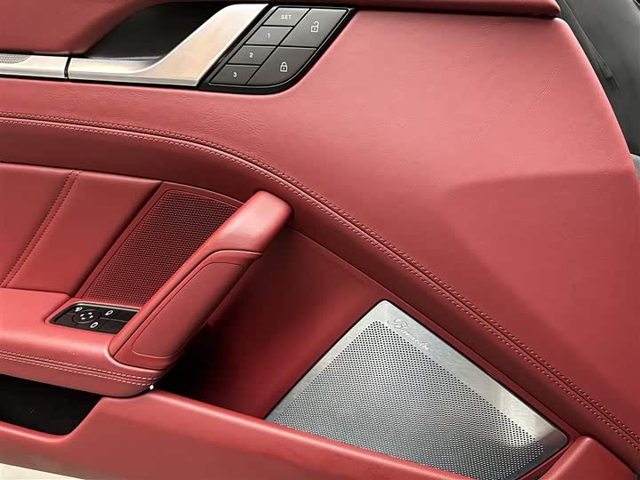 Фото 5 - Porsche 911