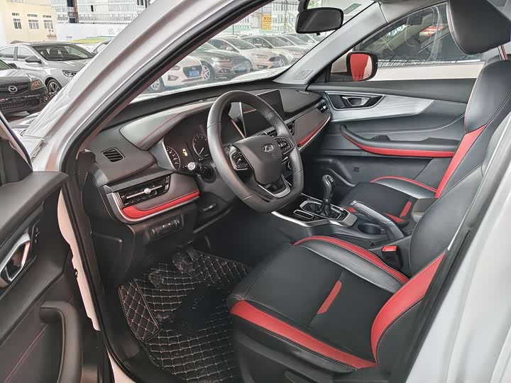 Фото 4 - Chery Tiggo 5x