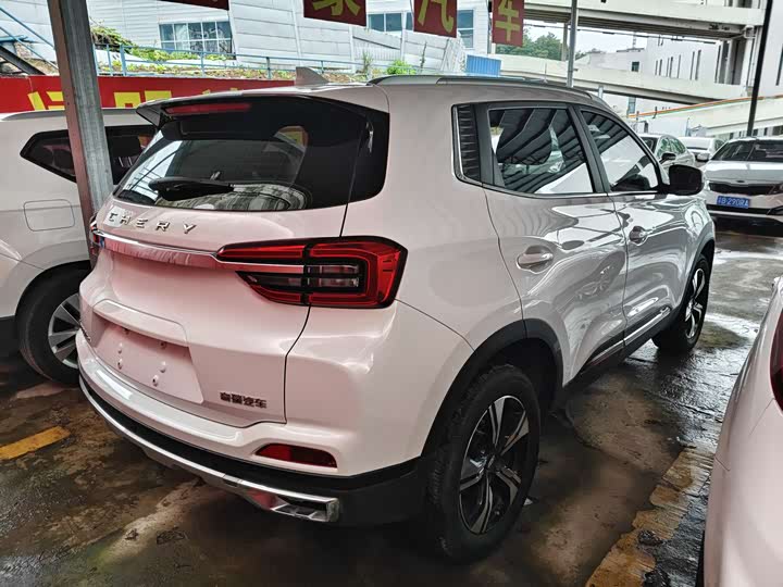 Фото 9 - Chery Tiggo 5x