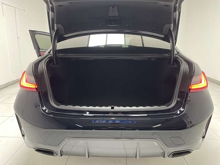 Фото 29 - BMW 3 Series