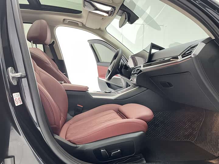 Фото 37 - BMW 3 Series